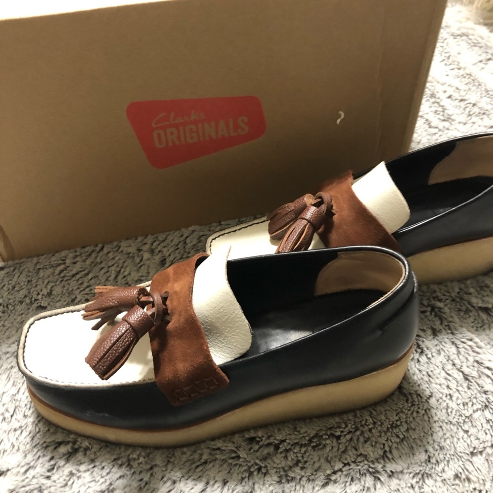 Women's Black and Brown Loafers